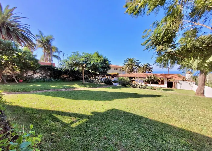 Flores Y Sol Вилла Такоронте